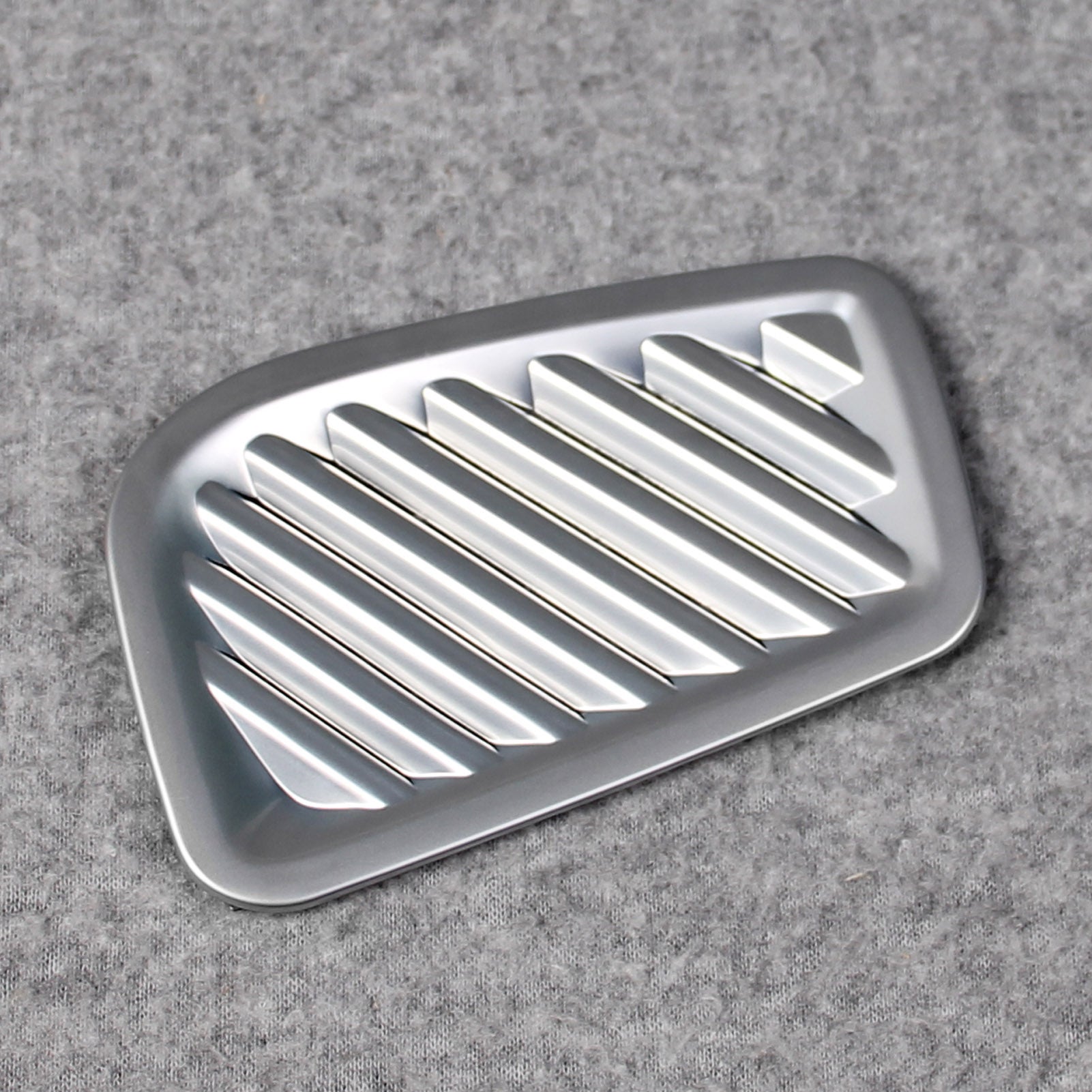 Fit for Toyota New Highlander 2020 2021 2022 Interior Front Upper Air Condition Vent Outlet Cover Trims