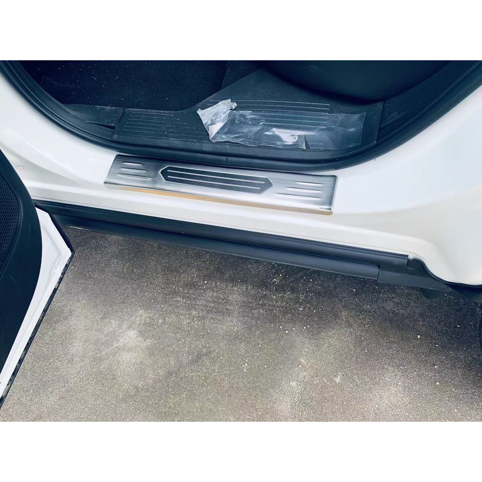 Fit for Nissan Rogue 2021 Door Sill Scuff Plate Guard Cover Trims Stainless Steel