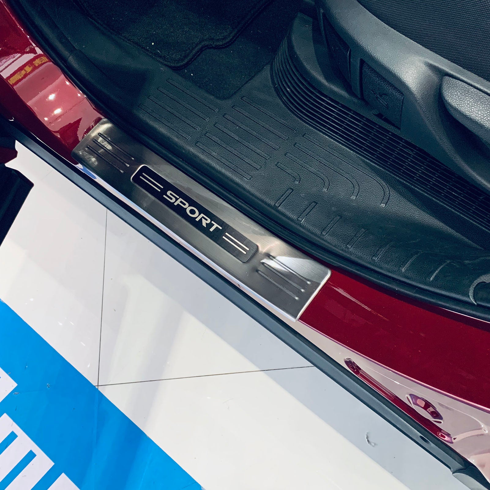 Fit for Toyota New Highlander 2020 2021 2022 Outside Door Sill Scuff Plate Guard Cover Trim Sport Style Stainless Steel