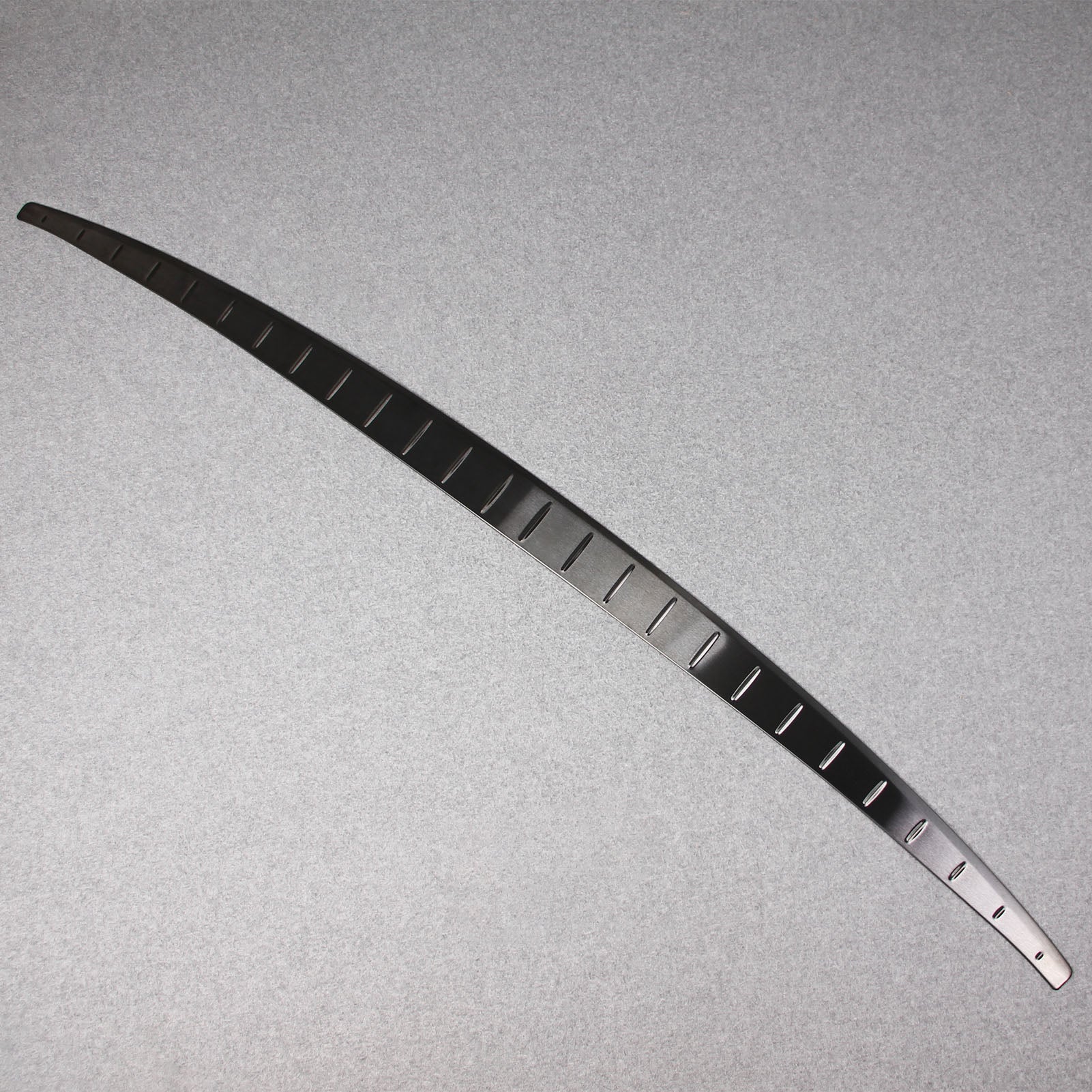 Fit for Toyota 2021 2022 Sienna Rear Outside Bumper Sill Plate Guard Cover Trim Stainless Steel