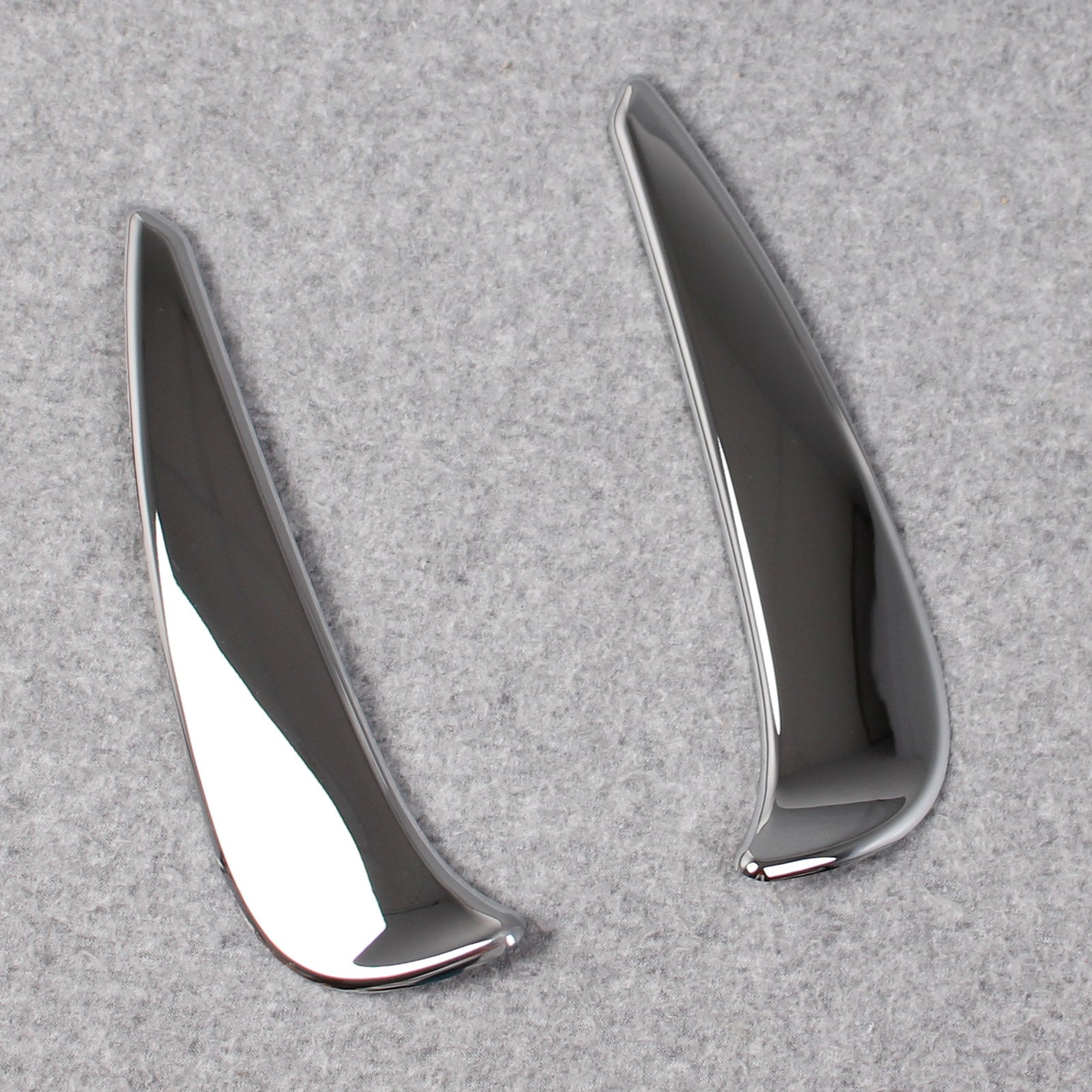 Fit For Mercedes-Benz 2022 2023 All New C-Class C300 C200 C220d AMG Front Corner Mesh Grill Molding Cover Trim Chrome